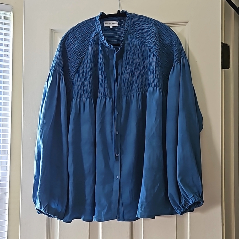 Blue blouse cute bohemian country vibe
